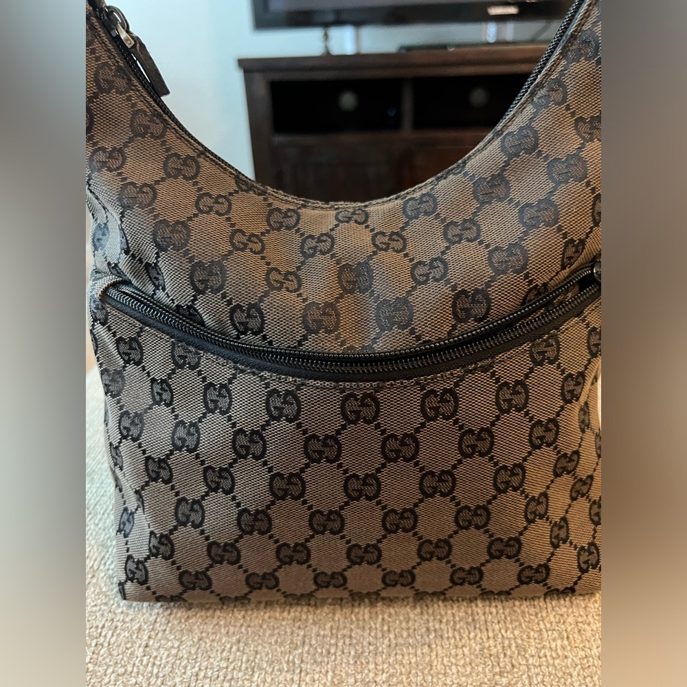 GUCCI GG Canvas Handbag - Picture 6 of 16